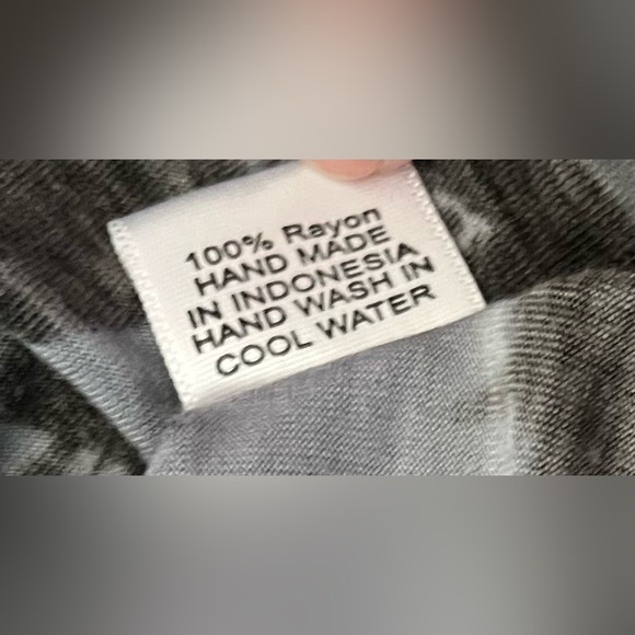 Missing Polynesia Girls Size Large Tribal Print Dress - Picture 2 of 7